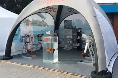 Der Boden für einen erstklassigen Messeauftritt im Indoor- und Outdoor-Bereich. Messeboden